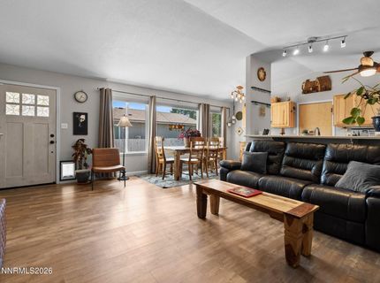 2910 Harding Circle, Reno, NV 89503 Photo