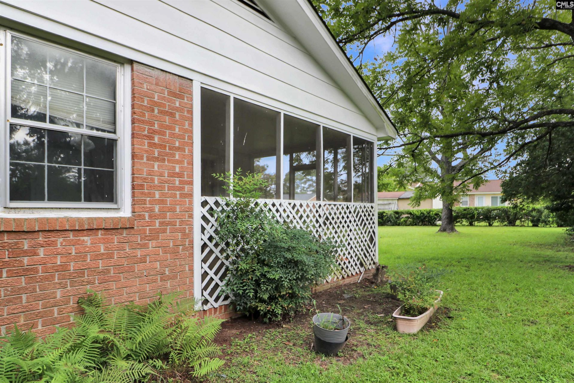 2821 Cliffside Circle Photo 14