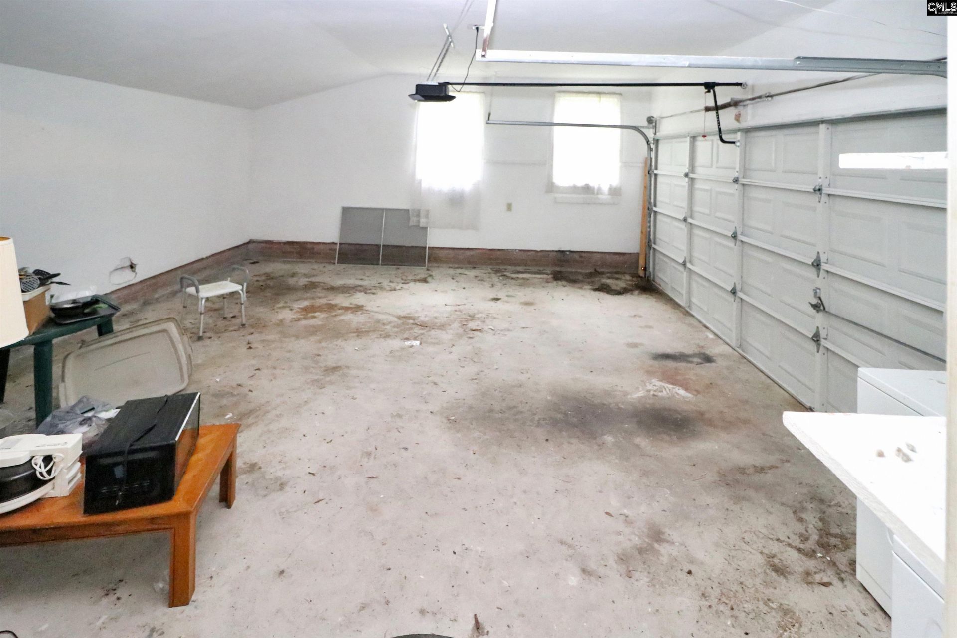 2821 Cliffside Circle Photo 16