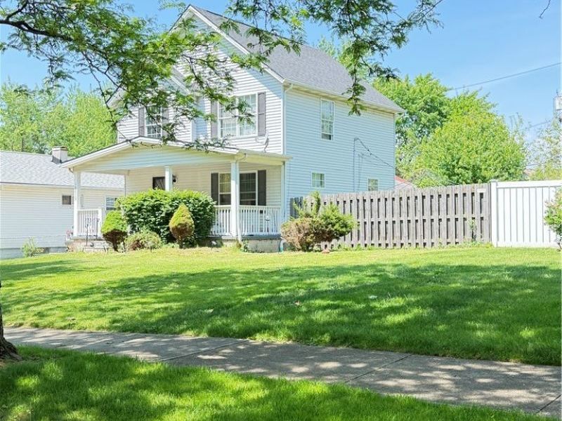 16809 Langly Avenue, Cleveland, OH 44128 Photo 2