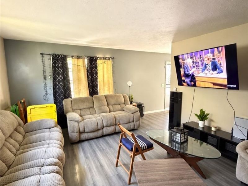 16809 Langly Avenue, Cleveland, OH 44128 Photo 8