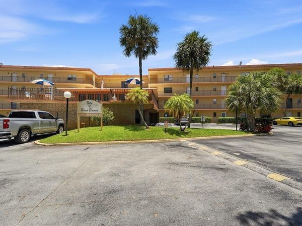 9273 SW 8TH Street, Unit 409, Boca Raton, FL 33428