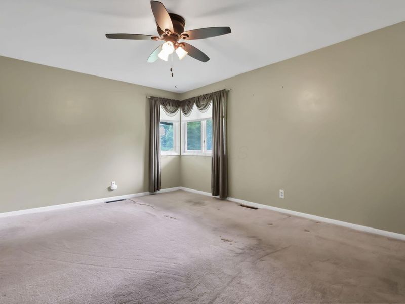 6540 Winston Court W, Columbus, OH 43235 Photo 22