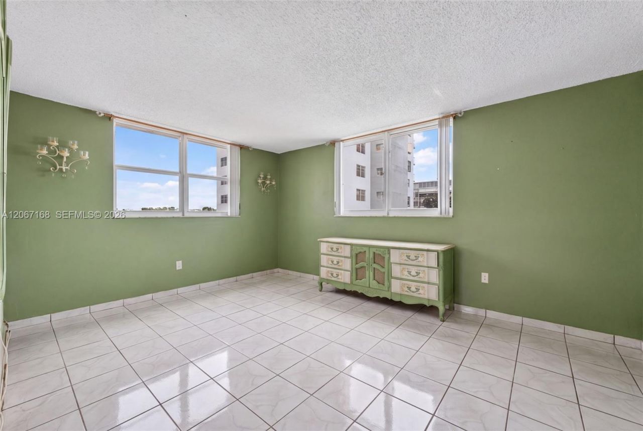 12500 NE 15th Ave , Unit 306, North Miami, FL 33161 Photo