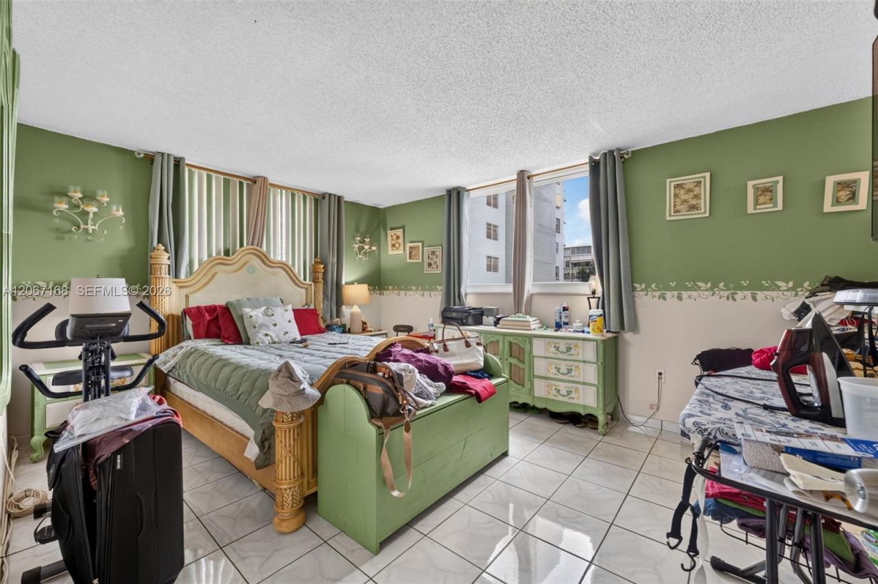 12500 NE 15th Ave , Unit 306, North Miami, FL 33161 Photo
