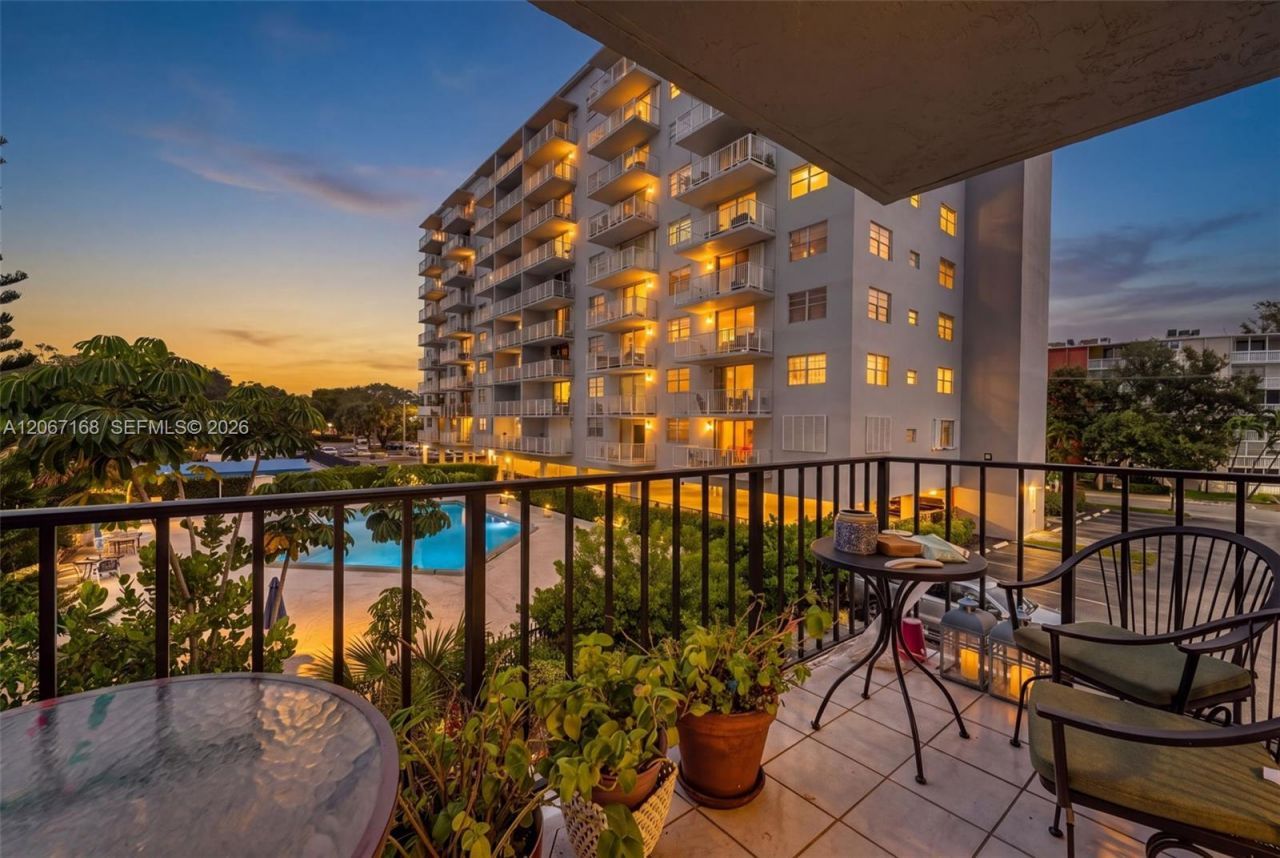 12500 NE 15th Ave , Unit 306, North Miami, FL 33161 Photo