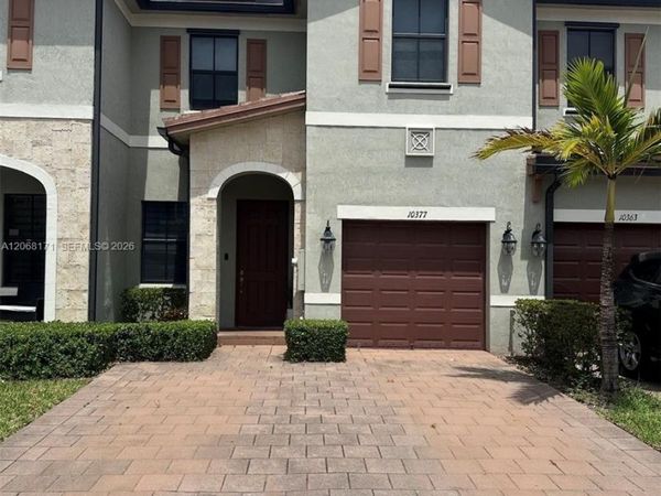 10377 W 34th Ct , Unit 10377, Hialeah, FL 33018