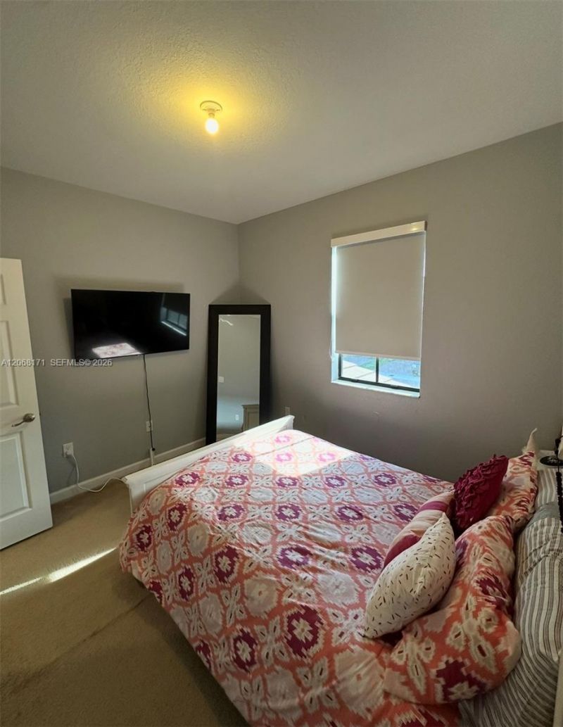10377 W 34th Ct, Unit 10377, Hialeah, FL 33018 Photo