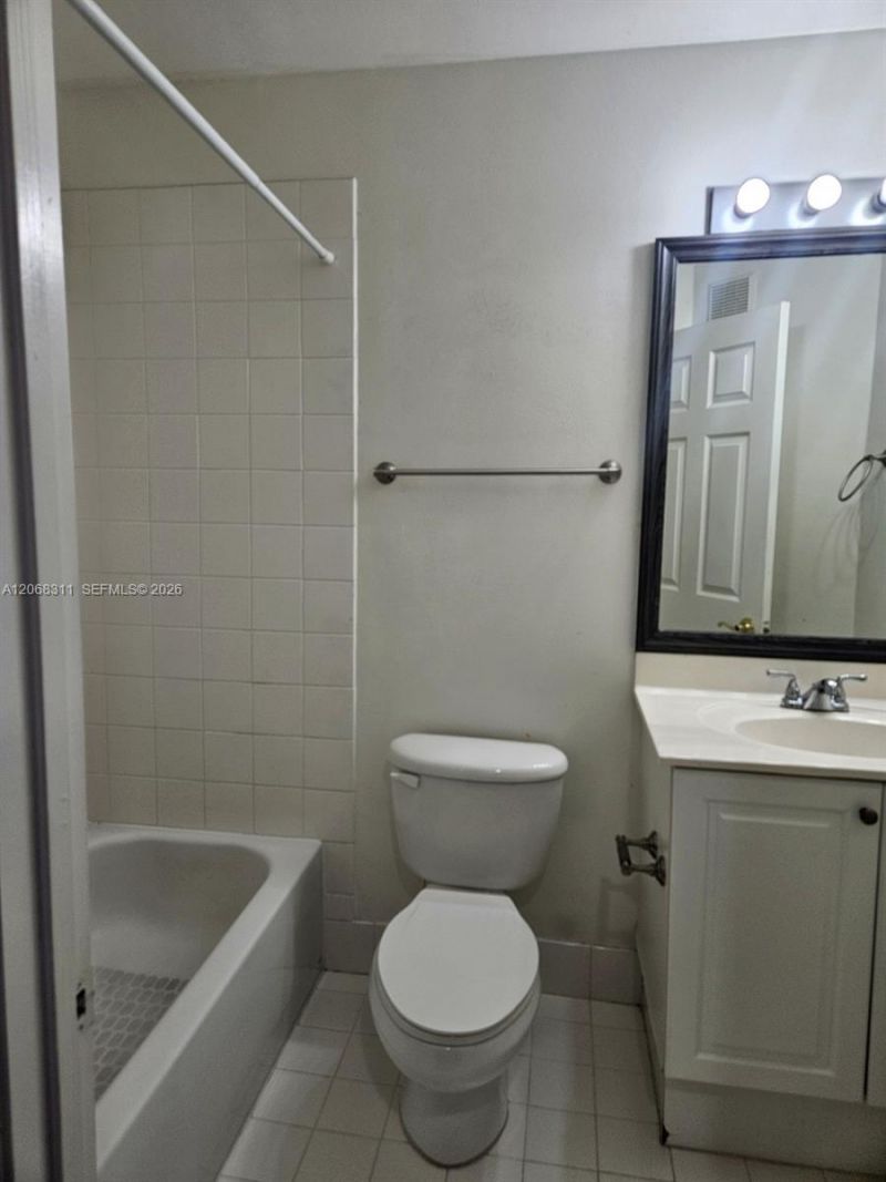 2514 SW 83rd Ter , Unit 104, Miramar, FL 33025 Photo
