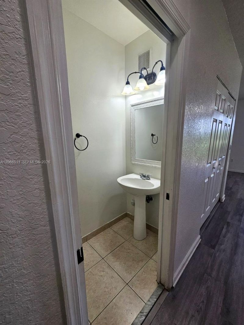 2514 SW 83rd Ter , Unit 104, Miramar, FL 33025 Photo