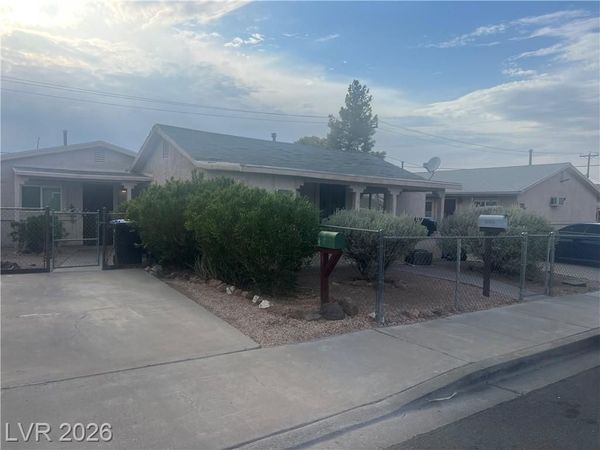 1805 Moser Drive , Henderson, NV 89011