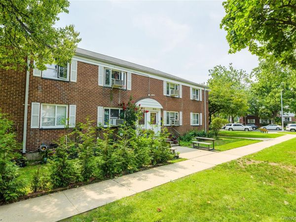 225-35 88 Avenue, Unit 42-9, Queens Village, NY 11427
