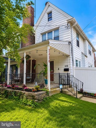 1210 HOLLYWOOD AVENUE, HAVERTOWN, PA 19083
