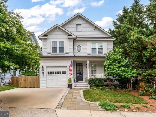 1527 N RANDOLPH STREET, ARLINGTON, VA 22207
