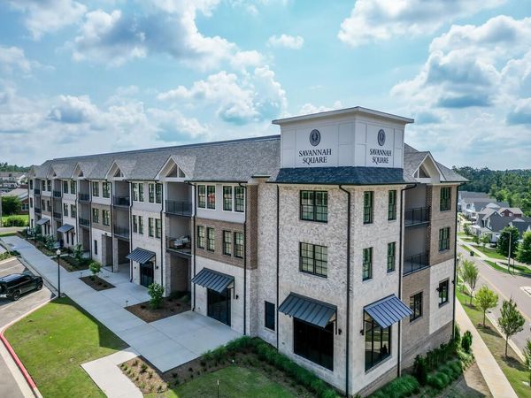1004 North Lamar, Oxford, MS 38655
