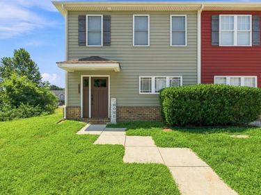 1066 Commonwealth Circle, Forest, VA 24551