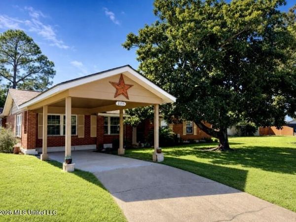 2155 Sherwood Place, Biloxi, MS 39531