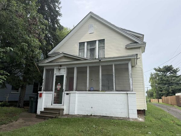 311 W Ewing Avenue, South Bend, IN 46613