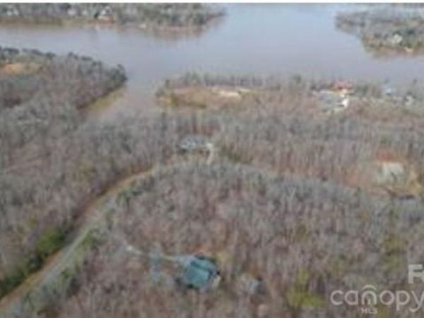 000 Rocky Cove Lane , Denton, NC 27239