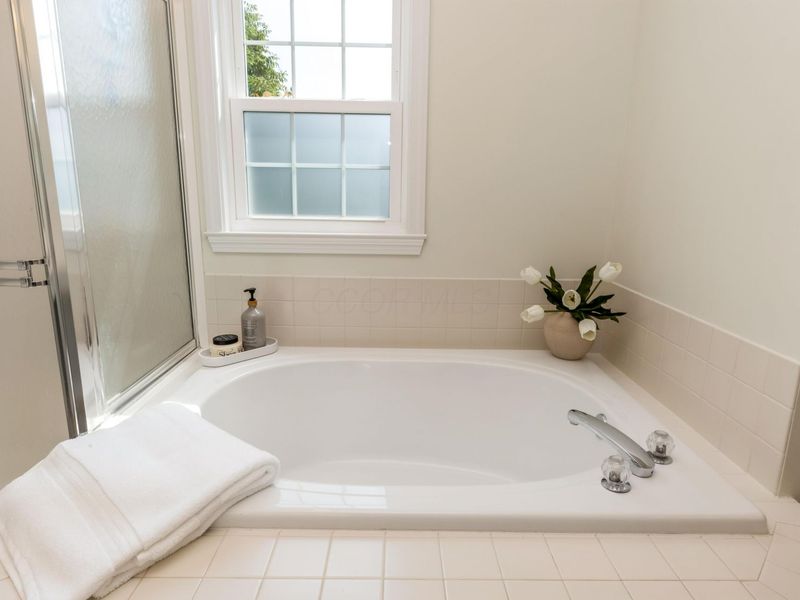 7570 Storrington Place, Lewis Center, OH 43035 Photo 29