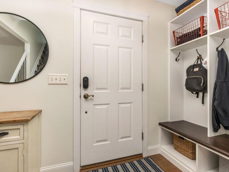7570 Storrington Place, Lewis Center, OH 43035 Photo 5