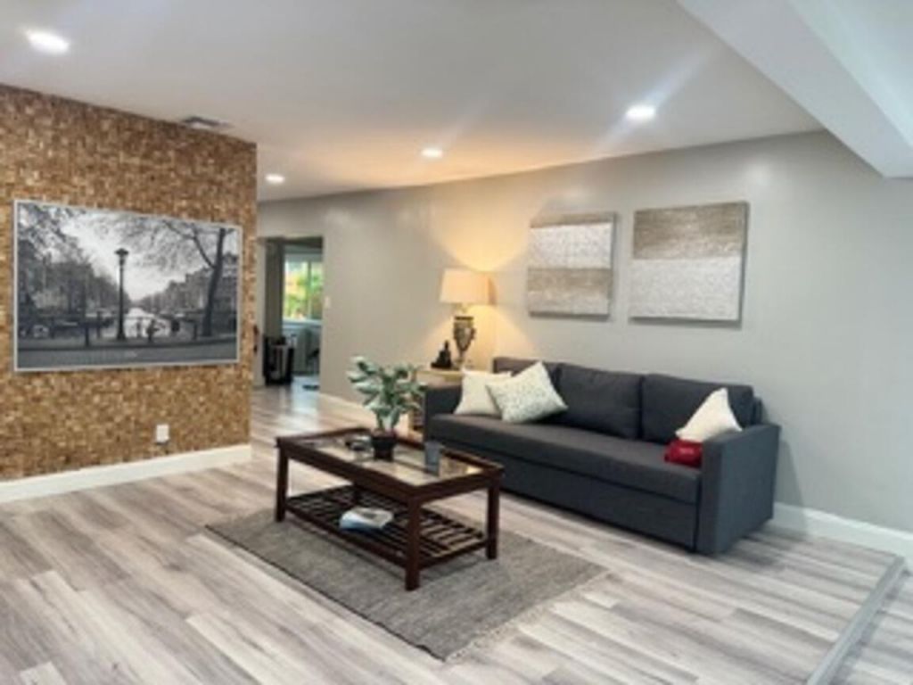 200 NE 56th Street, Fort Lauderdale, FL 33334 Photo
