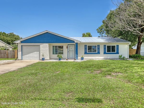 1671 Charles Boulevard NE, Palm Bay, FL 32907