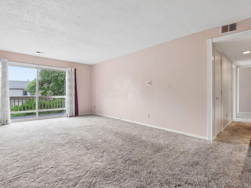 1218 Lake Shore, Unit B, Columbus, OH 43204 Photo 6