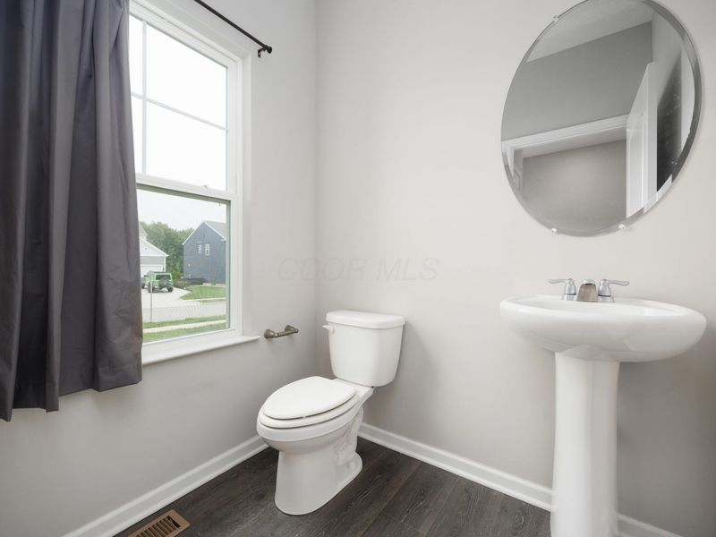 123 Beaman Gates Drive SW, Granville, OH 43023 Photo 5