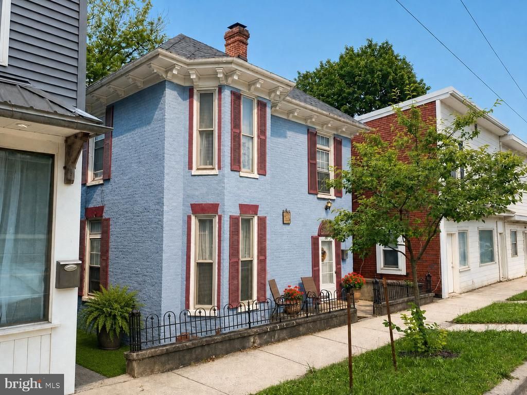 201 E MAIN STREET , FROSTBURG, MD 21532