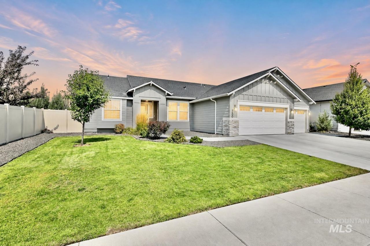 3400 S Edge Rim Way, Meridian, ID 83642 Main Photo