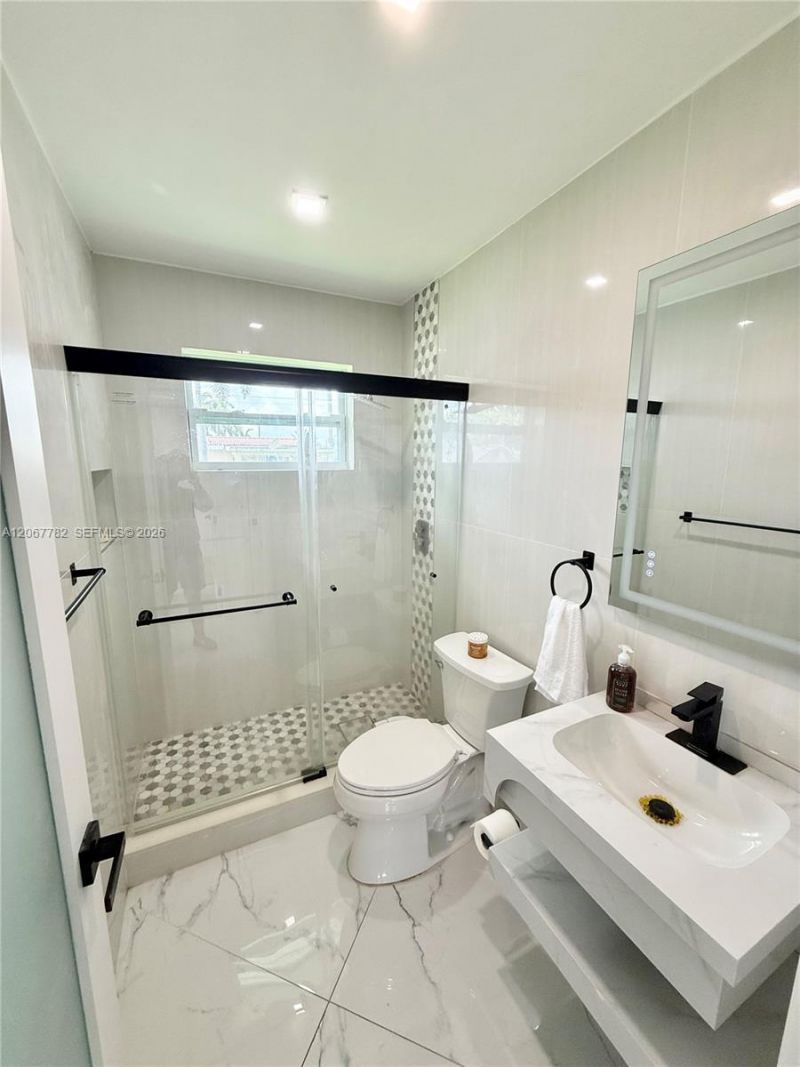 8600 Taft St , Pembroke Pines, FL 33024 Photo