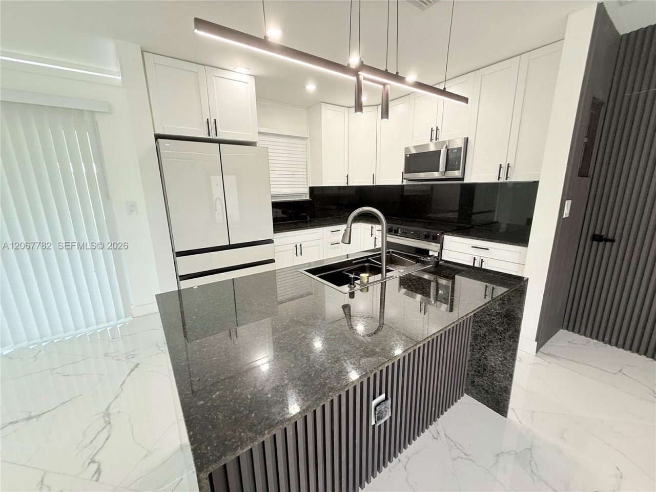 8600 Taft St , Pembroke Pines, FL 33024 Photo