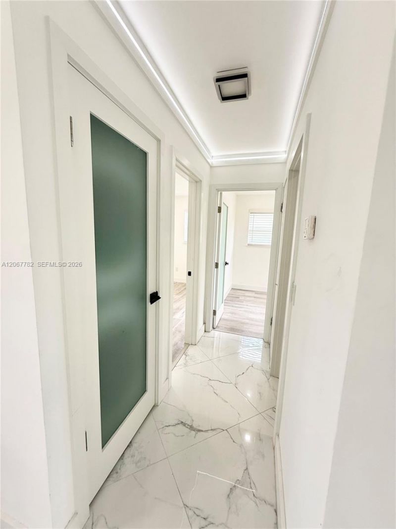 8600 Taft St , Pembroke Pines, FL 33024 Photo