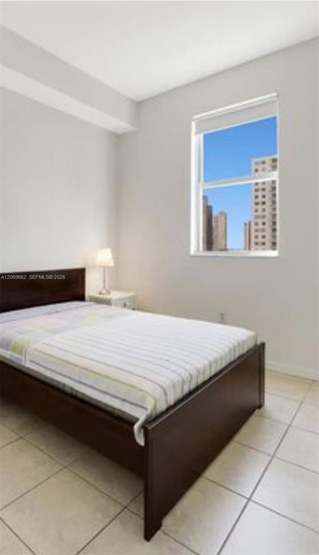 115 SW 11th St, Unit 902, Miami, FL 33130 Photo