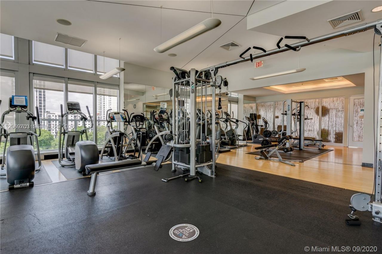 79 SW 12 , Unit 3611, Miami, FL 33130 Photo