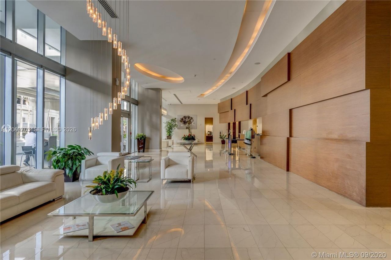 79 SW 12 , Unit 3611, Miami, FL 33130 Photo