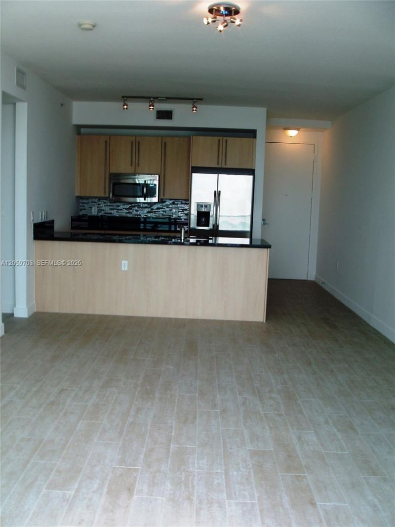 79 SW 12 , Unit 3611, Miami, FL 33130 Photo