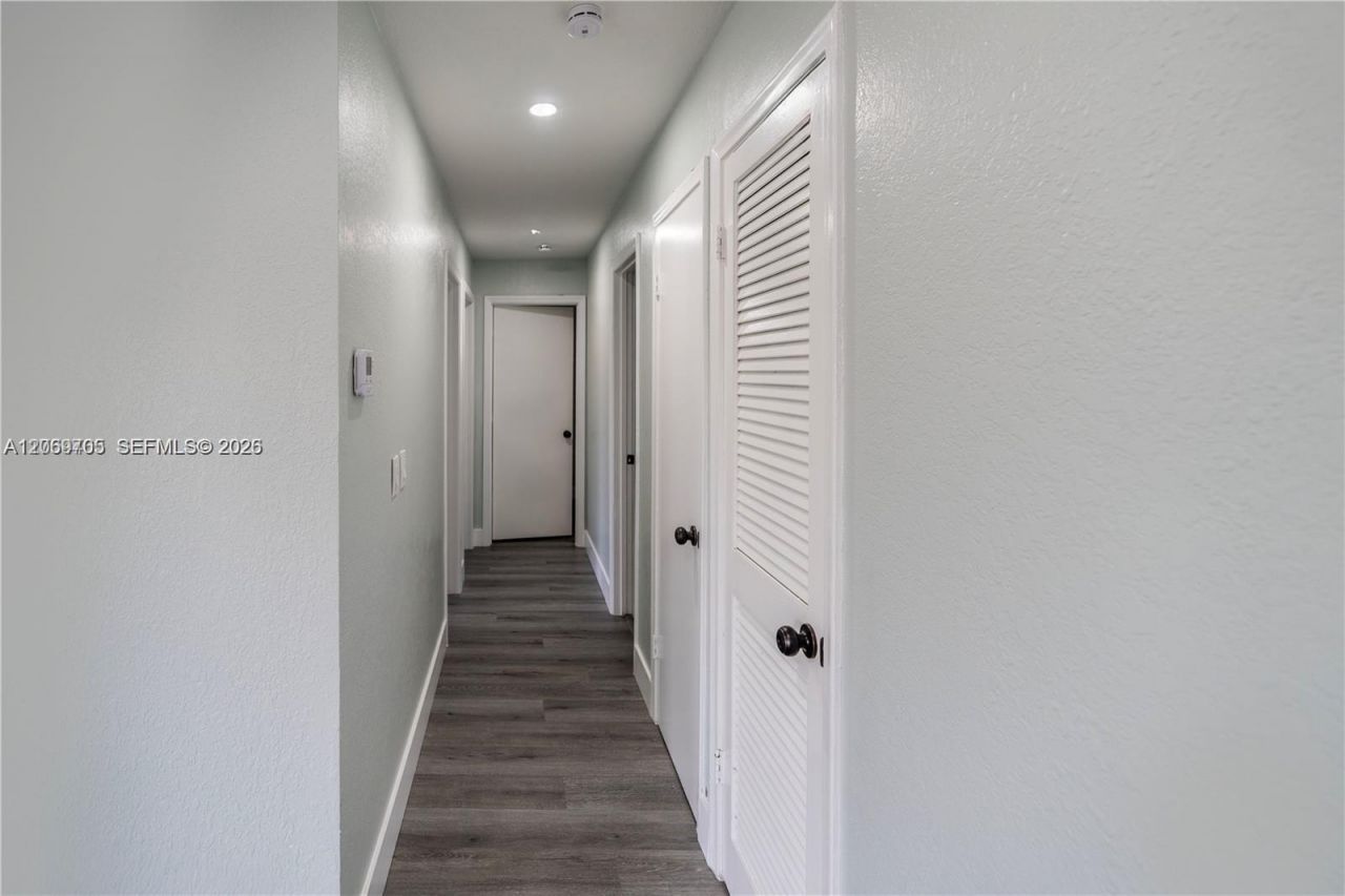 8110 SW 4th Pl , North Lauderdale, FL 33068 Photo