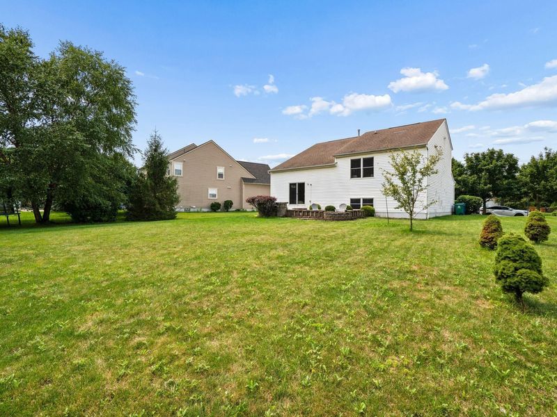 321 Amber Light Circle, Delaware, OH 43015 Photo 35