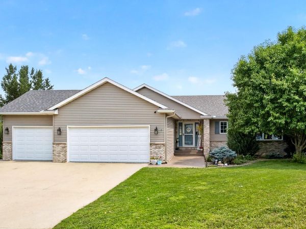 6170 Stonebrooke Lane SW, Rochester, MN 55902