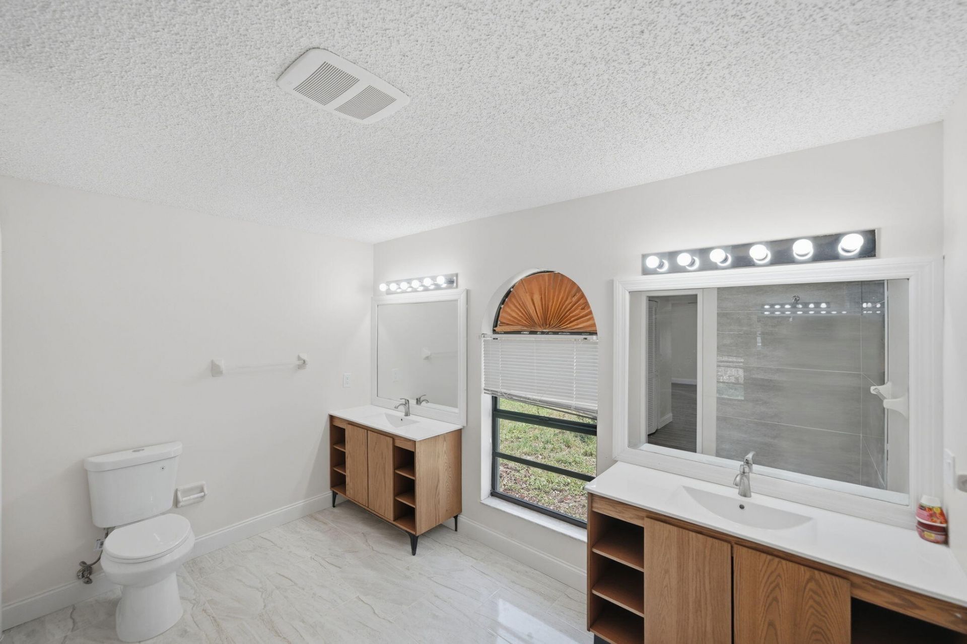 2661 SE Osage Avenue, Port Saint Lucie, FL 34952 Photo