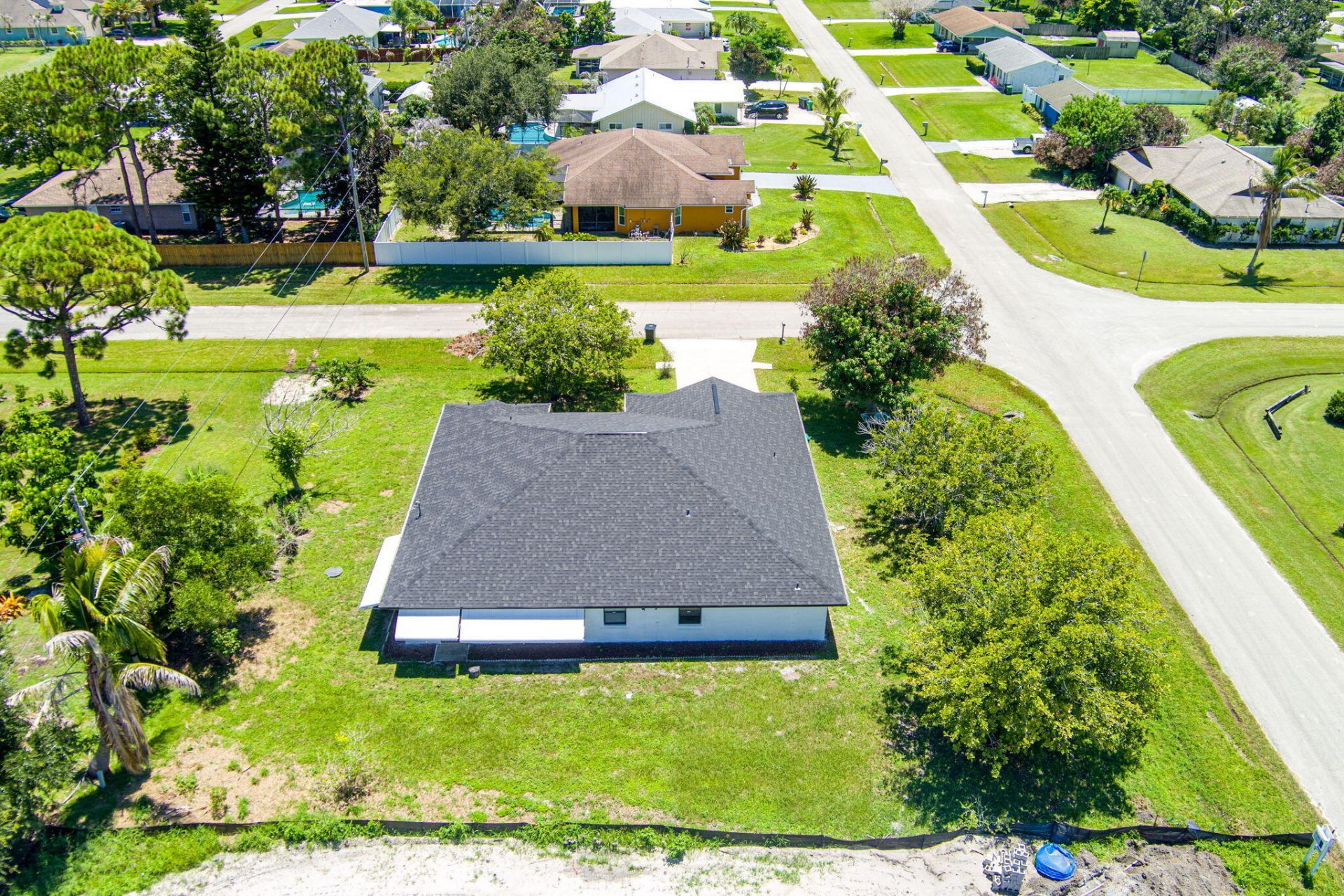 2661 SE Osage Avenue, Port Saint Lucie, FL 34952 Photo