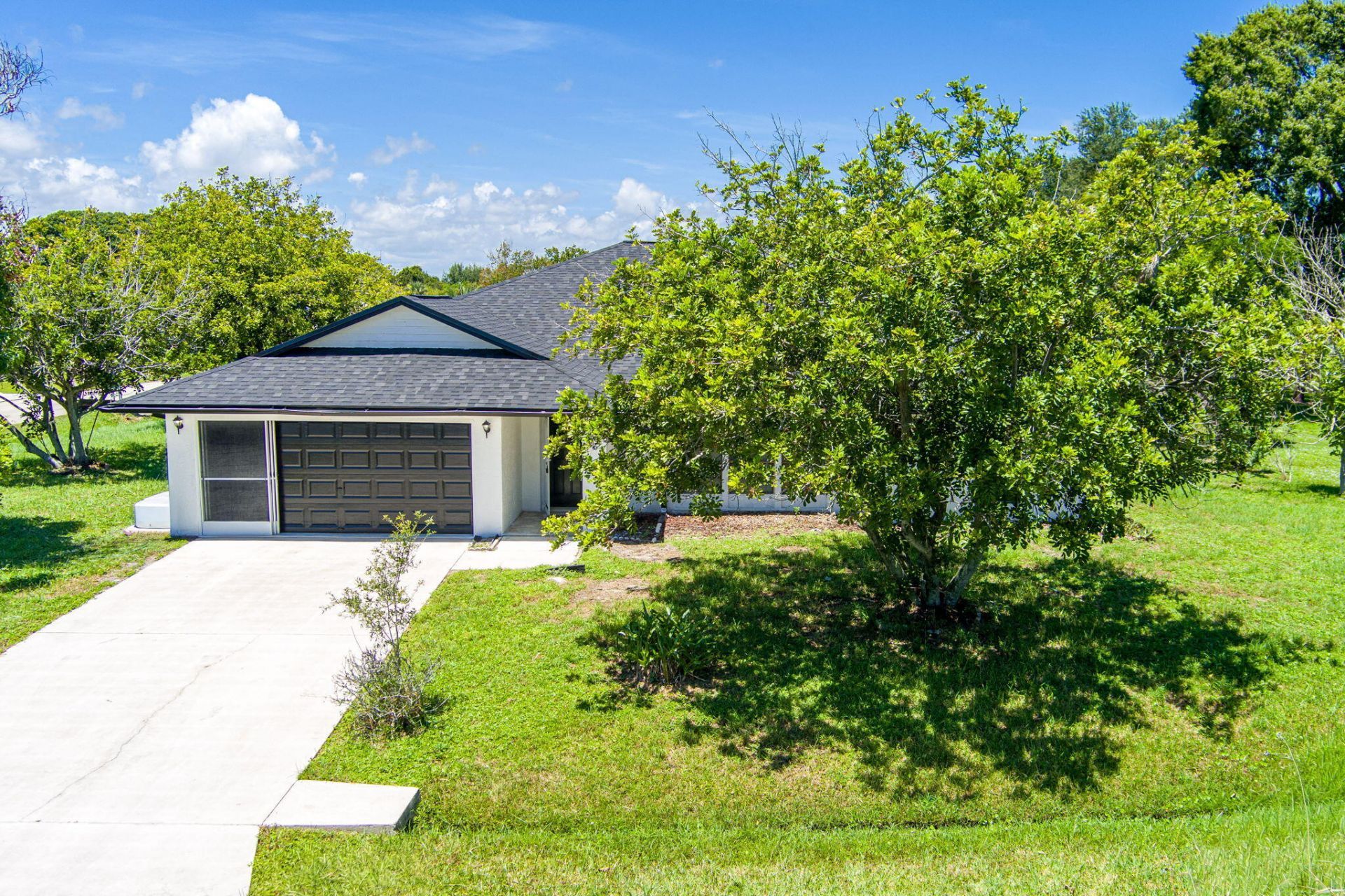 2661 SE Osage Avenue, Port Saint Lucie, FL 34952 Photo