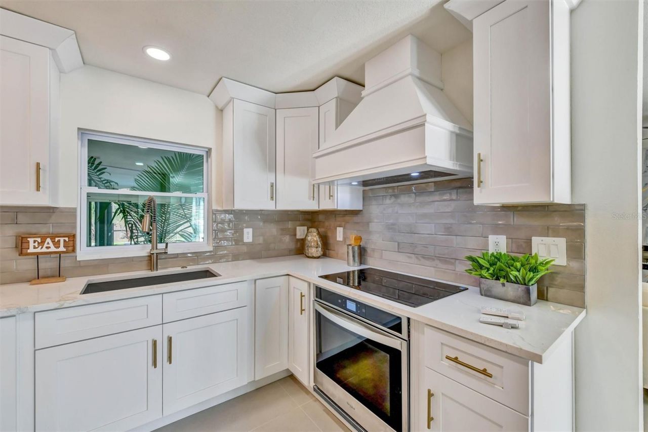 207 Dunbridge Drive , Palm Harbor, FL 34684 Photo