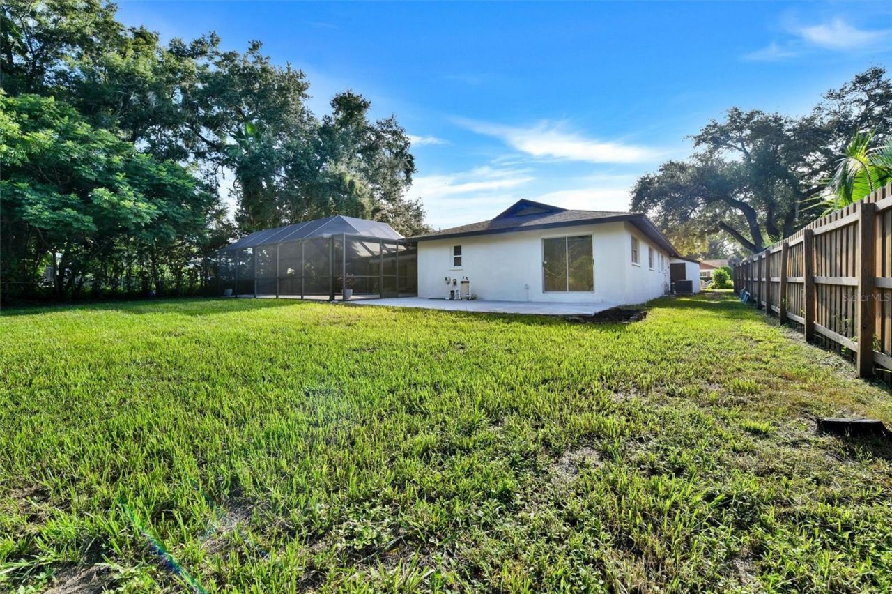 207 Dunbridge Drive , Palm Harbor, FL 34684 Photo