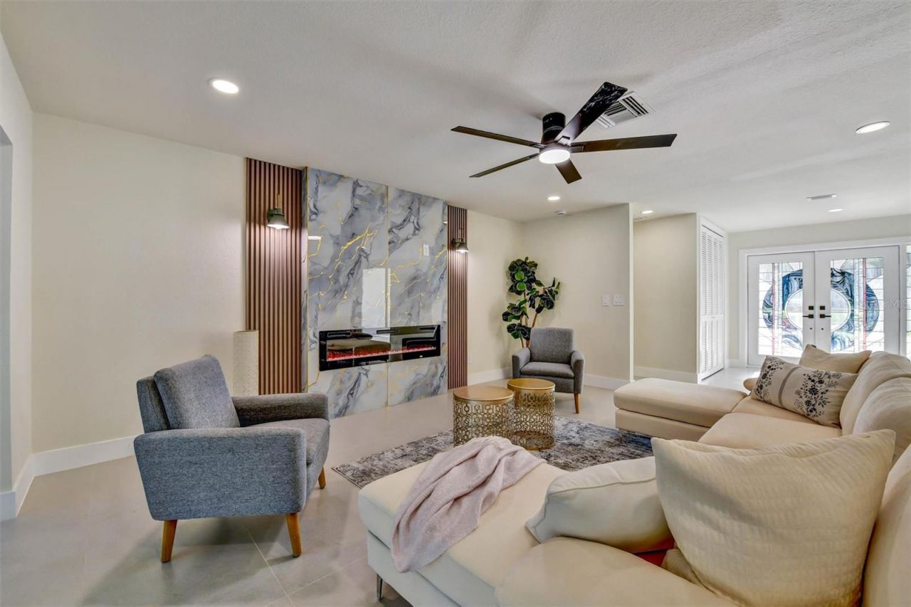 207 Dunbridge Drive , Palm Harbor, FL 34684 Photo