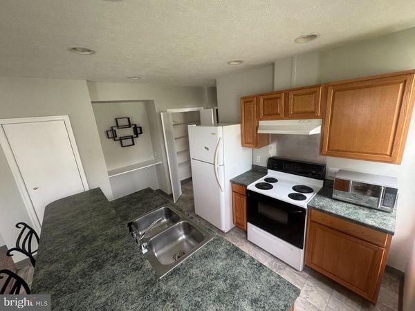 325 PLYMOUTH AVENUE , WILKES BARRE, PA 18704