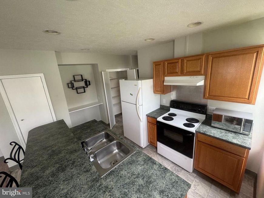 325 Plymouth Avenue , Wilkes Barre, PA 18704 Main Photo