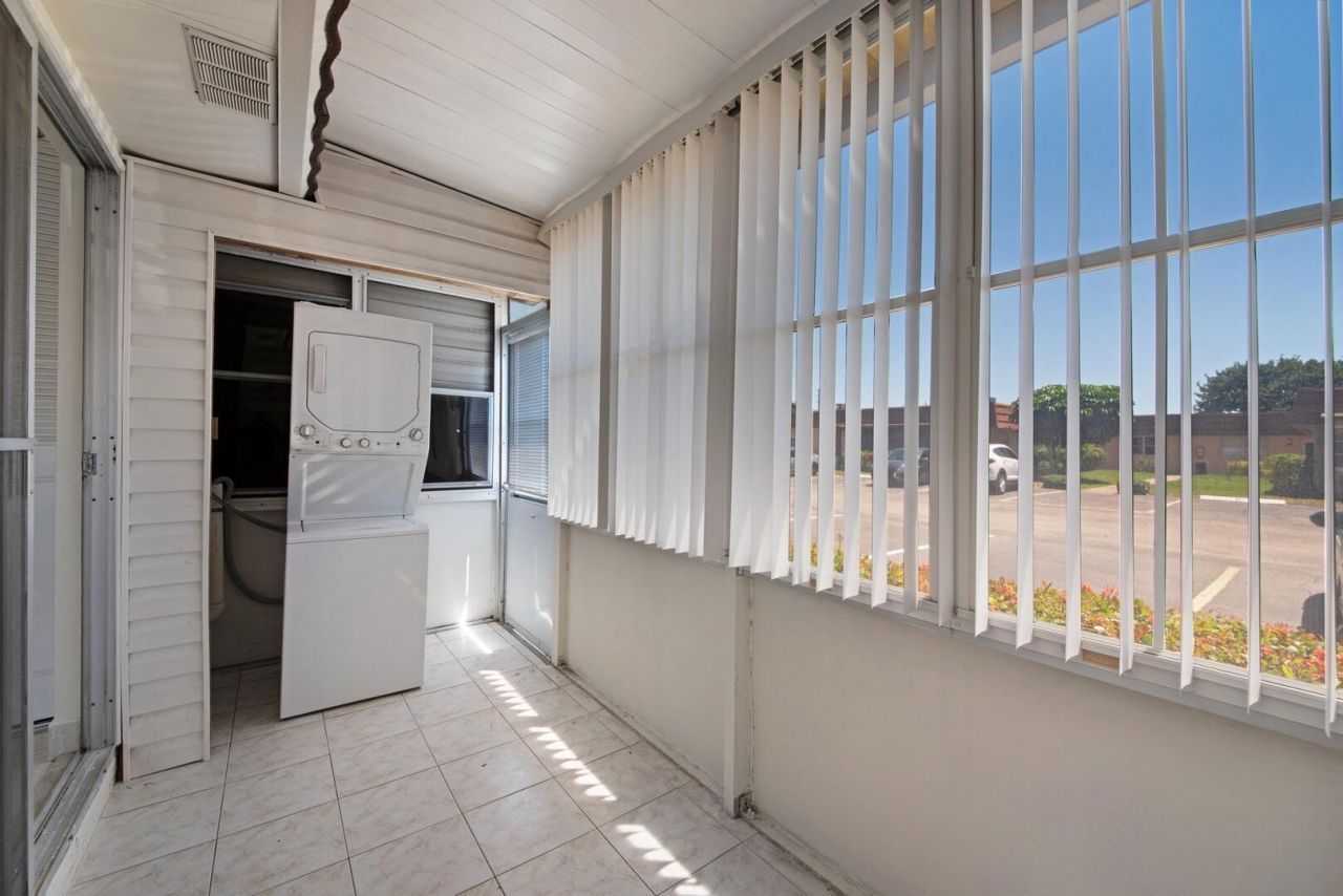 274 Seville L, Delray Beach, FL 33446 Photo